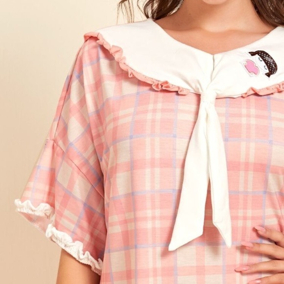 New Pink Plaid Oversize Collar Nightgown​ - Picture 5 of 6